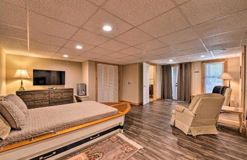 Renovated Home w/ Private Dock on Watauga Lake - Photo 20