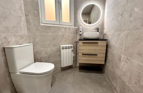 LUJO 10 pax Proyector, Maquina Arcade y Patinetes - Foto 13