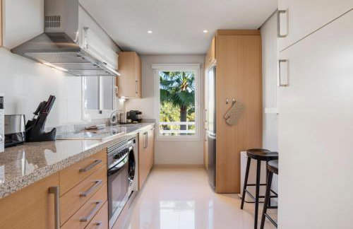 Luxury Apartment with Free Alcazaba Lagoon Access - Foto 10