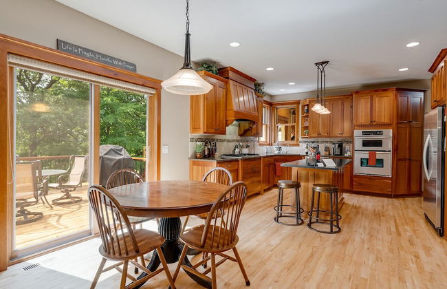 Woodhaven Retreat - Photo 13