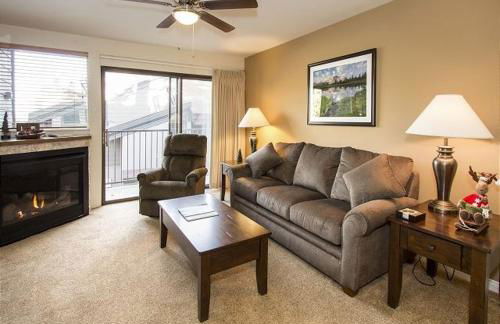 St Anton Courtyard View Ski-In and Out 1 Bedroom Condo - Foto 18