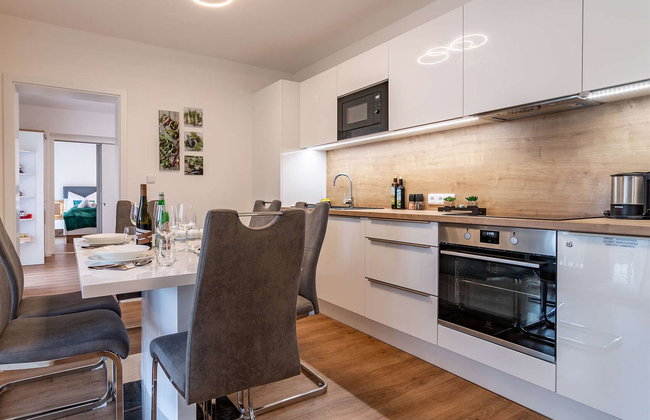 Lakeside Village 22 - Photo 2