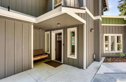 Gorgeous Long Lake Home with Dock, Kayak, SUP and More - Foto 35