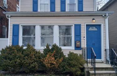Monthly Stays - 2BR Apt in Bloomfield - 8 Min Walk from NJ Transit - Foto 5