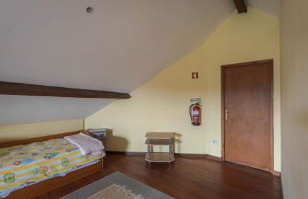 Large, converted farmhouse with pool - Foto 73