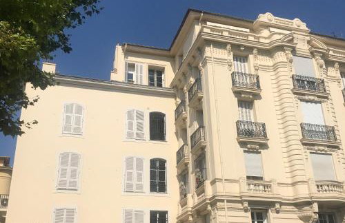 Nice Apartment Roses & Ivy, Rue du Congres - Foto 5