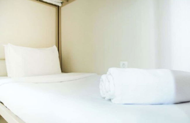 Comfortable 2BR Springlake Summarecon Apartment - Photo 6