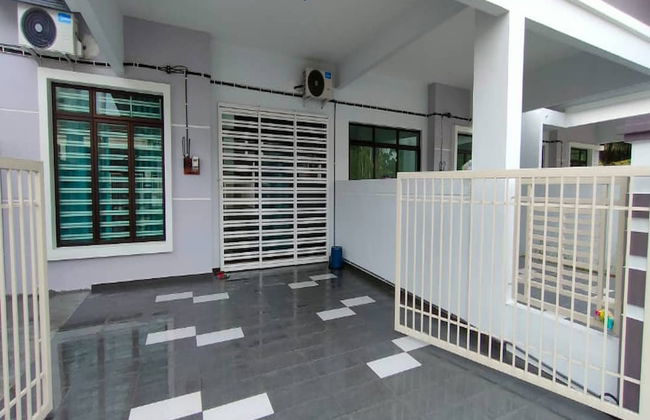 OYO Homes 90611 Homestay D'emas - Foto 27