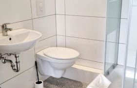 Green Apartment Fine for couples Neukölln - Foto 3