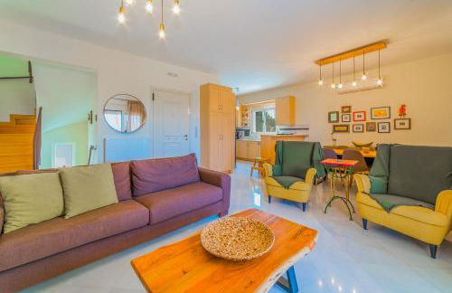 Estella Villa with Pool, Children Area, BBQ & Magnificent Views! - Photo 47