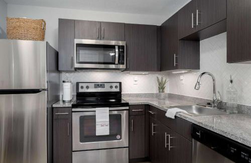 High Cotton - 3BR 3BA Condo Near UA with Pool & Gym - Foto 11