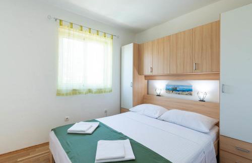 Apartment Matas-3 by Interhome - Foto 8