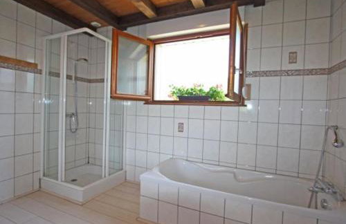 Gîte confortable à Basse-sur-le-Rupt - 3 chambres, terrasse, proche La Bresse - FR-1-589-42 - Foto 2