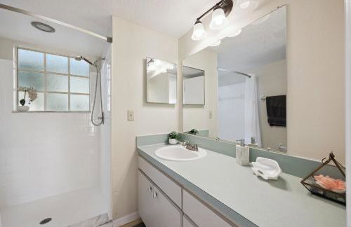 Near Disney! Pool and Hot Tub with Free Parking - Foto 14