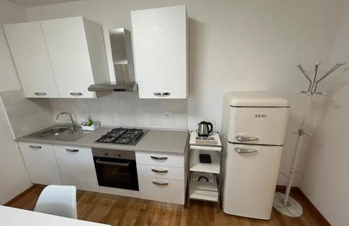 Forli Sud - Romagna Central Suite Apartment - Parking - Self Check-In - Foto 8