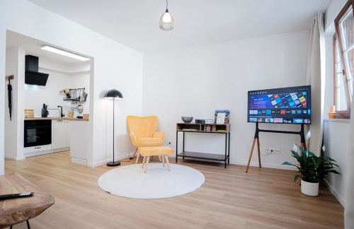 NEU / Design / Altstadt / Küche / NETFLIX - Foto 5