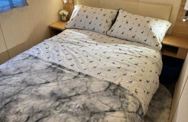 Space for 8, by the Beach with Pool and Entertainment - Foto 5