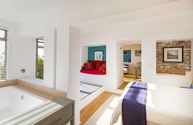 Watercolours Studios - Photo 4