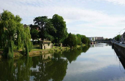 Le Joli’Mans, appartement refait à neuf, entièrement équipé, pour 2 personnes, proche quartier historique et centre - Foto 22