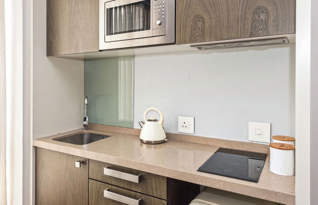 KMG Apartments at Sandton Skye - Photo 17