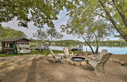 Lakefront New Auburn Apartment with Shared Dock - Photo 2