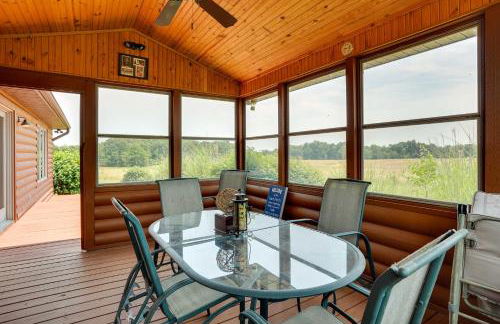 Pet-Friendly Vienna Cabin with Screened-In Porch! - Photo 2