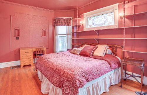 Charming Champaign Victorian with Deck! - Foto 11