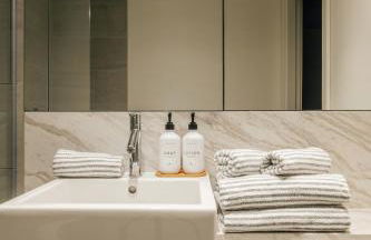 Luxury modern 2Bed-2Bath Apartment - Foto 38