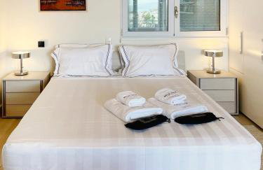 Blue Bay Vouliagmeni Luxury Apartment - Photo 35