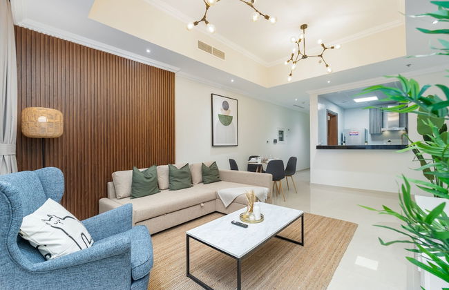 Luxe Apartments near Dubai Mall, Burj Khalifa - Pool, Gym, & Parking by Sojo Stay - Photo 60