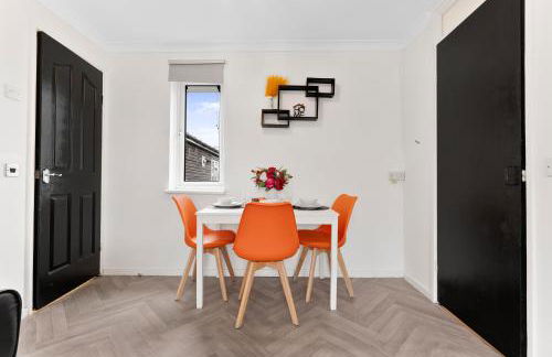 Centrally Located Apt with Parking - Foto 20