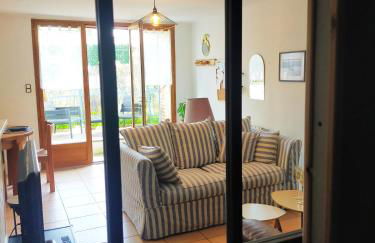 MAISONNETTE LA ROSERAIE avec terrasse proche centre ville - Foto 1