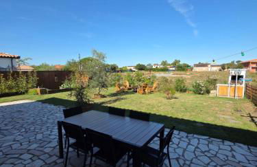 Maison familiale - ménage, serviettes, draps inclus - Foto 13