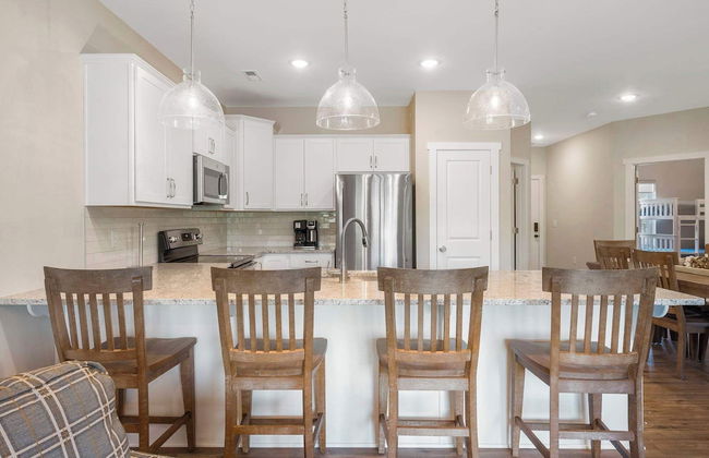 Lakeview Oasis - Onsite Amenities - Photo 9