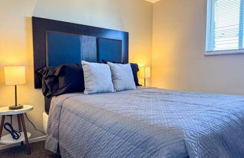 8 Large Apartments with 12 Bedrooms and Parking and WIFI - Foto 43