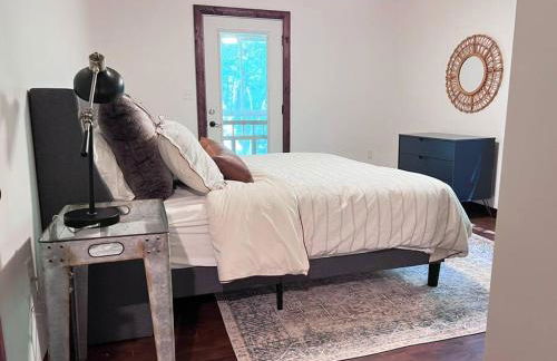 Close to Lake Blue Ridge, Hot Tub, Swing Beds - Foto 35