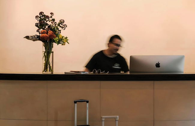 Chambers Hotel Central Park South, Sonder by Marriott Bonvoy - Photo 3