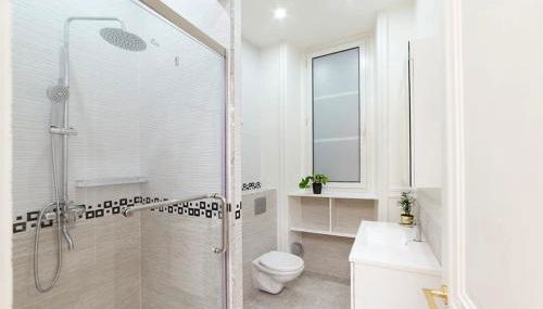 Galeries LaFayette - 7 bedrooms - lift - aircon - Foto 2, towels, Shower