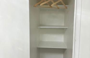 Modern 2 Bedroom House Near London City Airport, Excel, O2 & DLR with FREE Parking & Privet Entrance - Foto 17