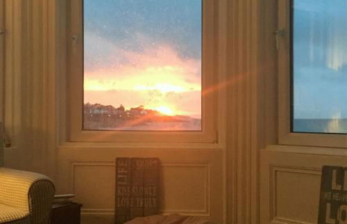 Perfect getaway, seafront home - Foto 7