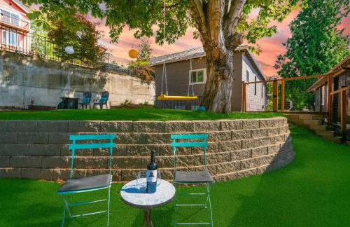 Fremont Bungalow with Backyard View Seattle - Photo 9