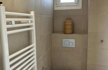 Emelia Apartment - Foto 23