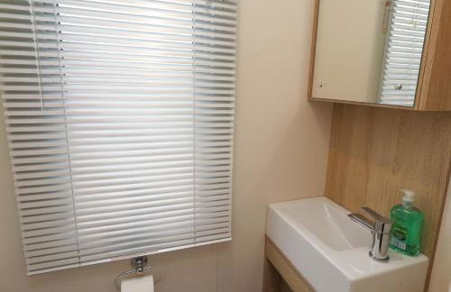 Cresswell Towers - Photo 16