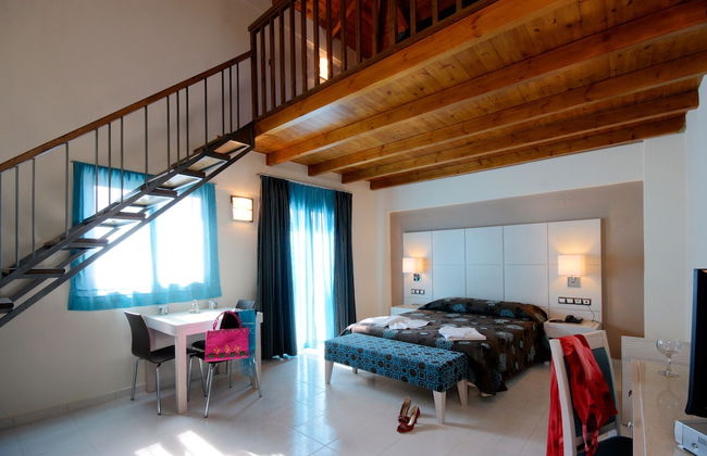 Theros Hotel - Foto 7