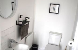 Tolson Court House - Photo 20