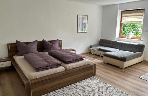 Ruhige Ferienwohnung mit Terrasse für 2 Personen - Foto 8