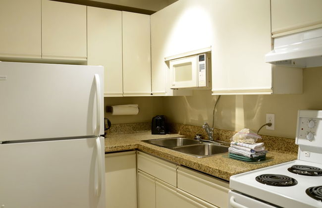 Rosellen Suites At Stanley Park - Foto 44