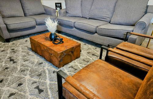 VillaQuèFrancia near Elvis Presley's Graceland 6 mins from Airport, Shuttle, & Rental Vehicle - Foto 7