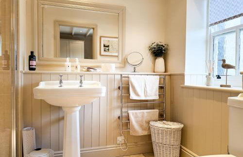 Blacksmiths Cottage a traditional cottage with garden and wood burning stove in Pooley Bridge, Ullwater - Foto 19