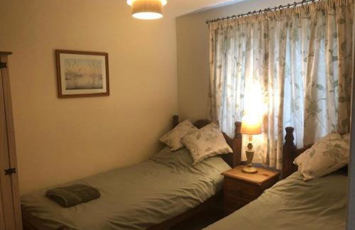 Cosy 3 Bedroom House on Cornish estate with pool - Foto 26